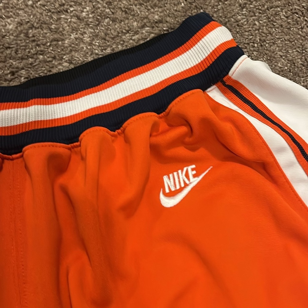 VINTAGE Nike Illinois Basketball Game Day Jersey shorts - Picture 2 of 4
